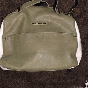 NWOT-Steve Madden Satchel with removable strap